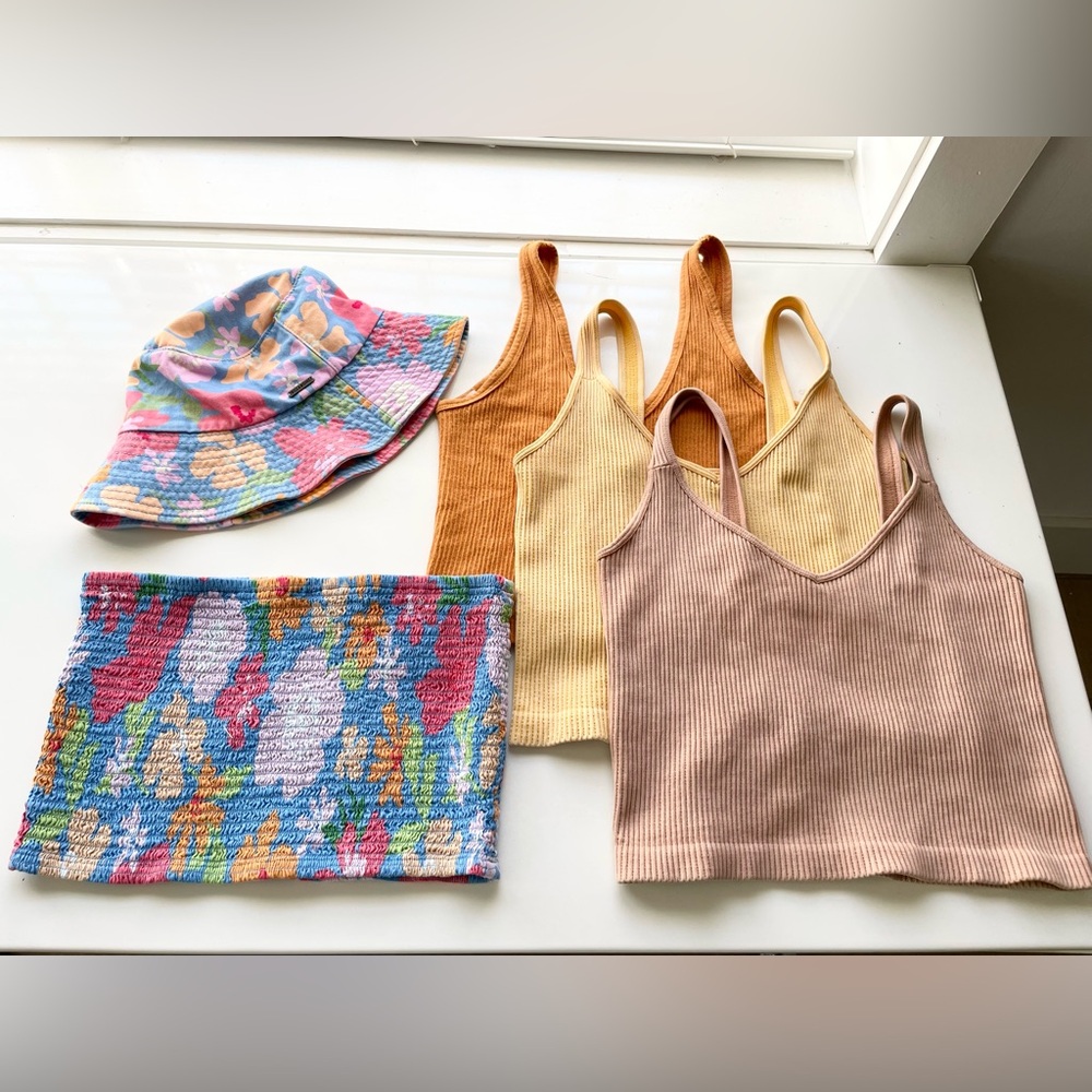 Billabong matching floral hat & tube + crop top tanks set , sz L.